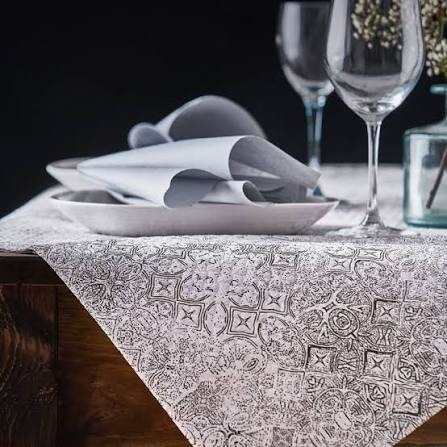 MANTEL PAPEL LISO O COLOR 100UNID